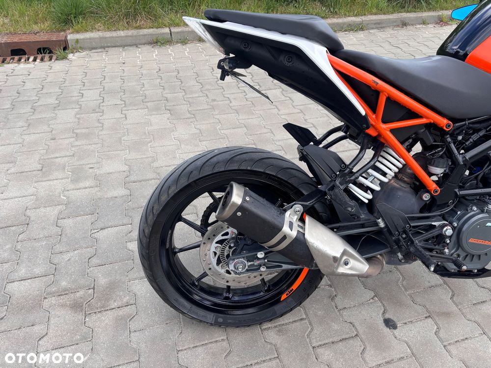 KTM Duke 125 - 13