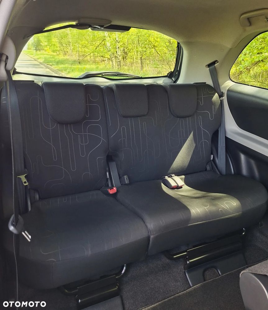 Toyota Yaris 1.0 VVT-i Cool - 11
