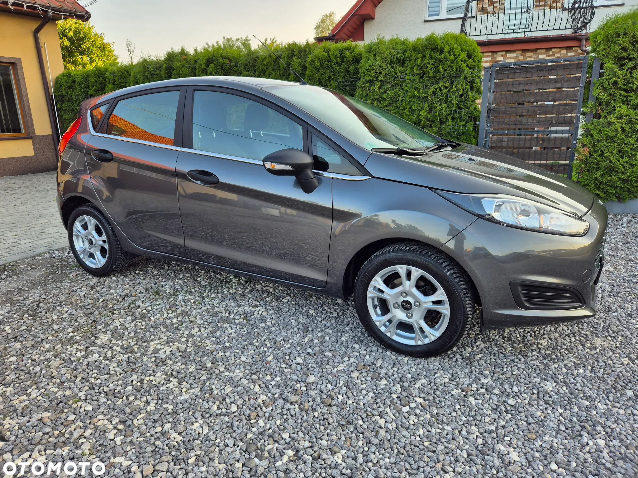 Ford Fiesta 1.25 Celebration - 20