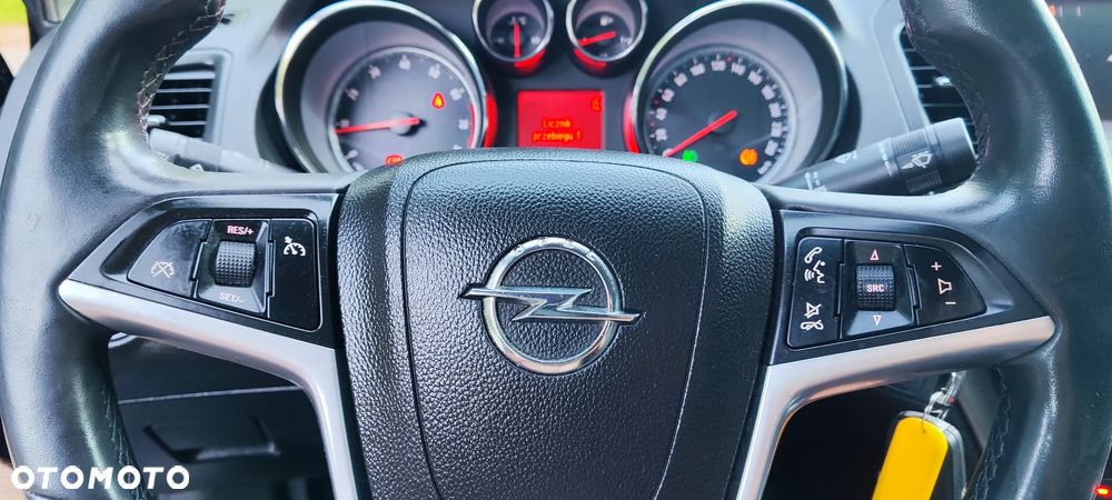 Opel Insignia 1.8 Executive - 16