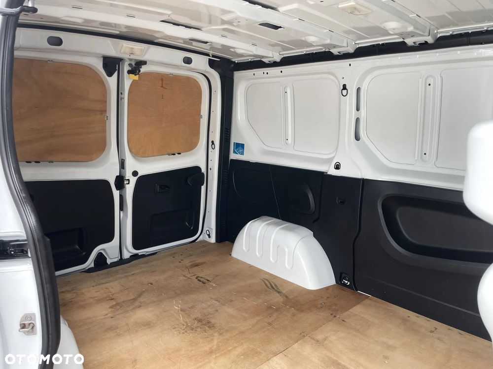 Renault Trafic - 4