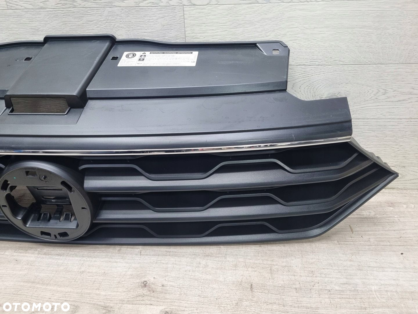 Volkswagen T-Roc 2019 Z przodu Maskownica / Grill / Atrapa górna chłodnicy - 3