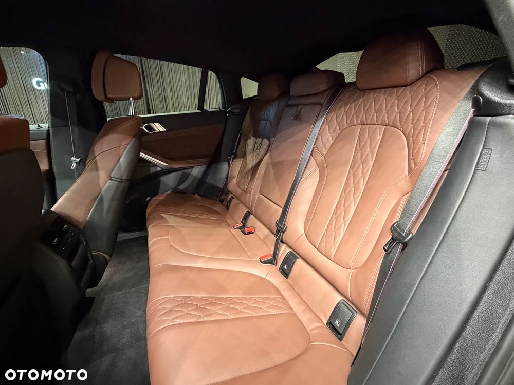 BMW X6 - 17