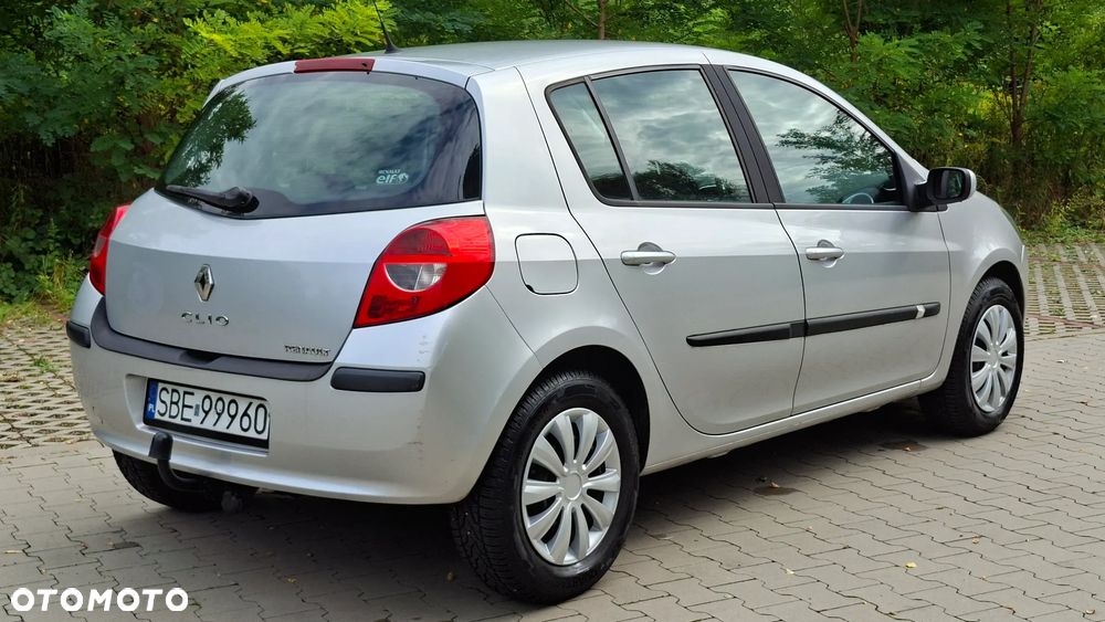 Renault Clio 1.2 16V Dynamique - 7