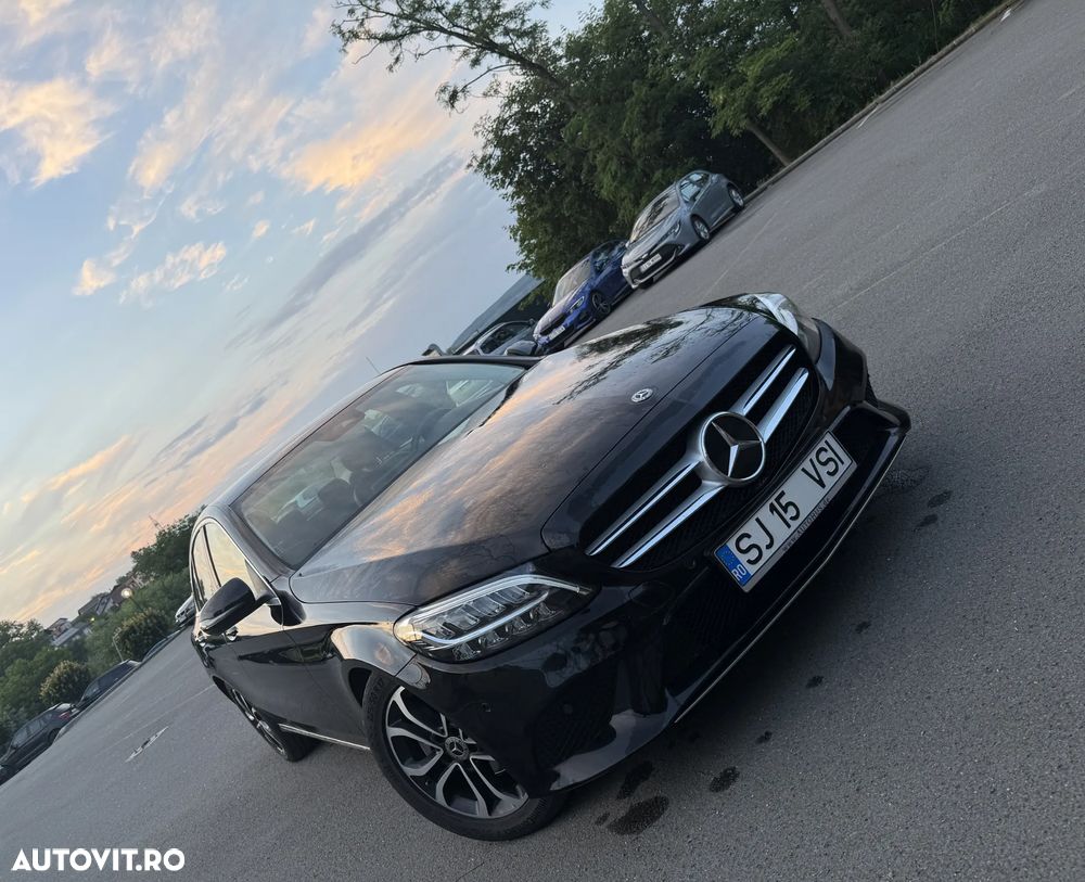Mercedes-Benz C 220 d Aut - 2