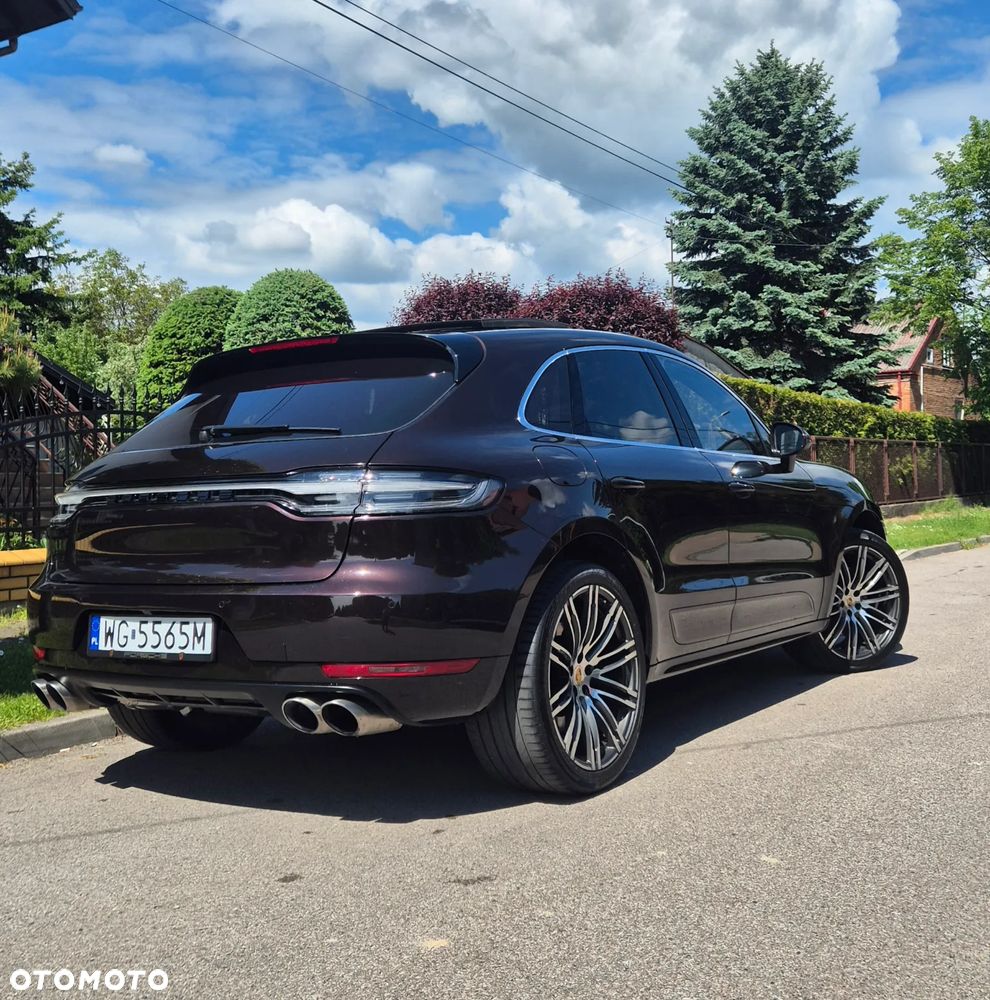 Porsche Macan Turbo PDK - 33
