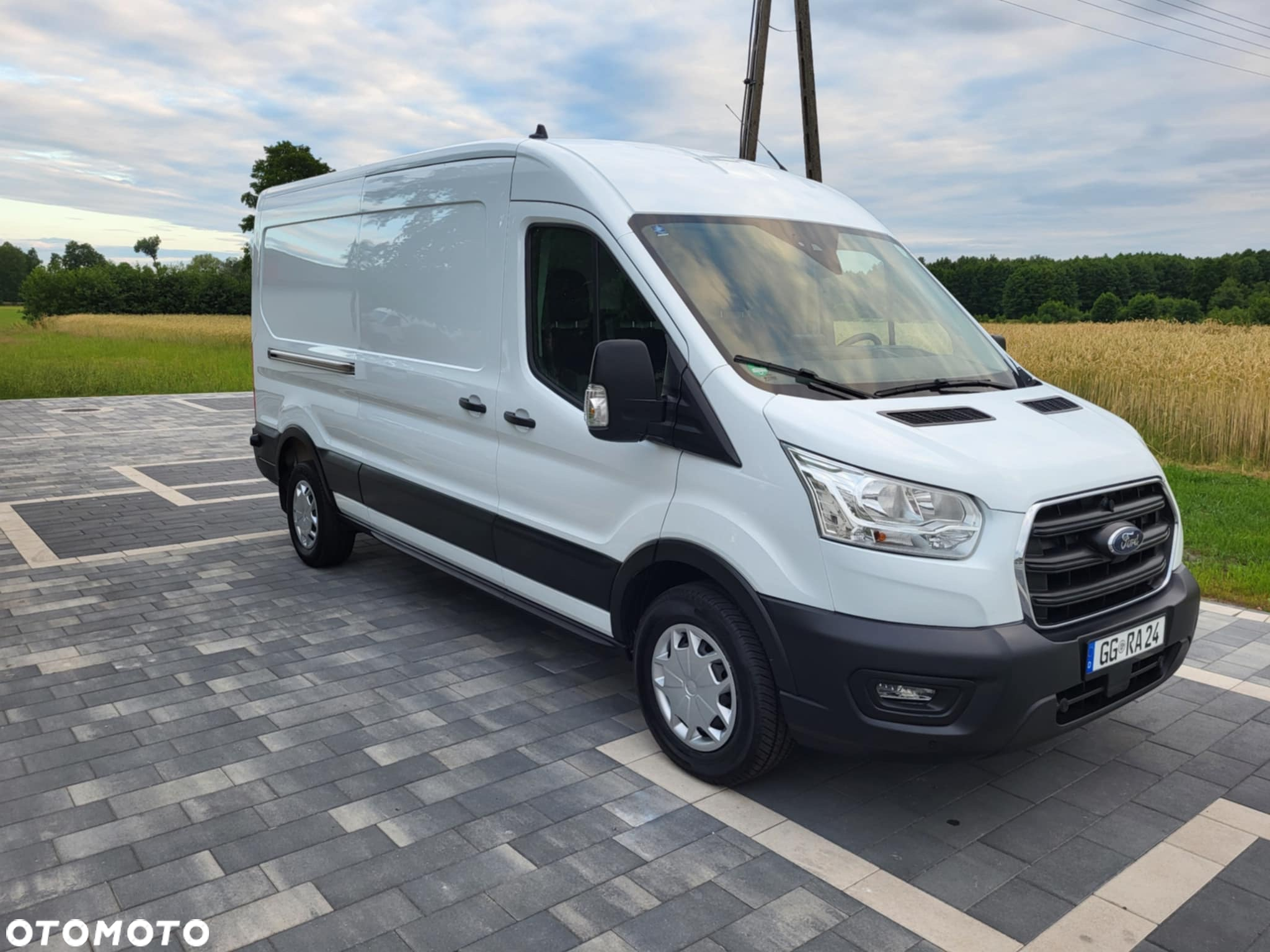 Ford Transit - 9