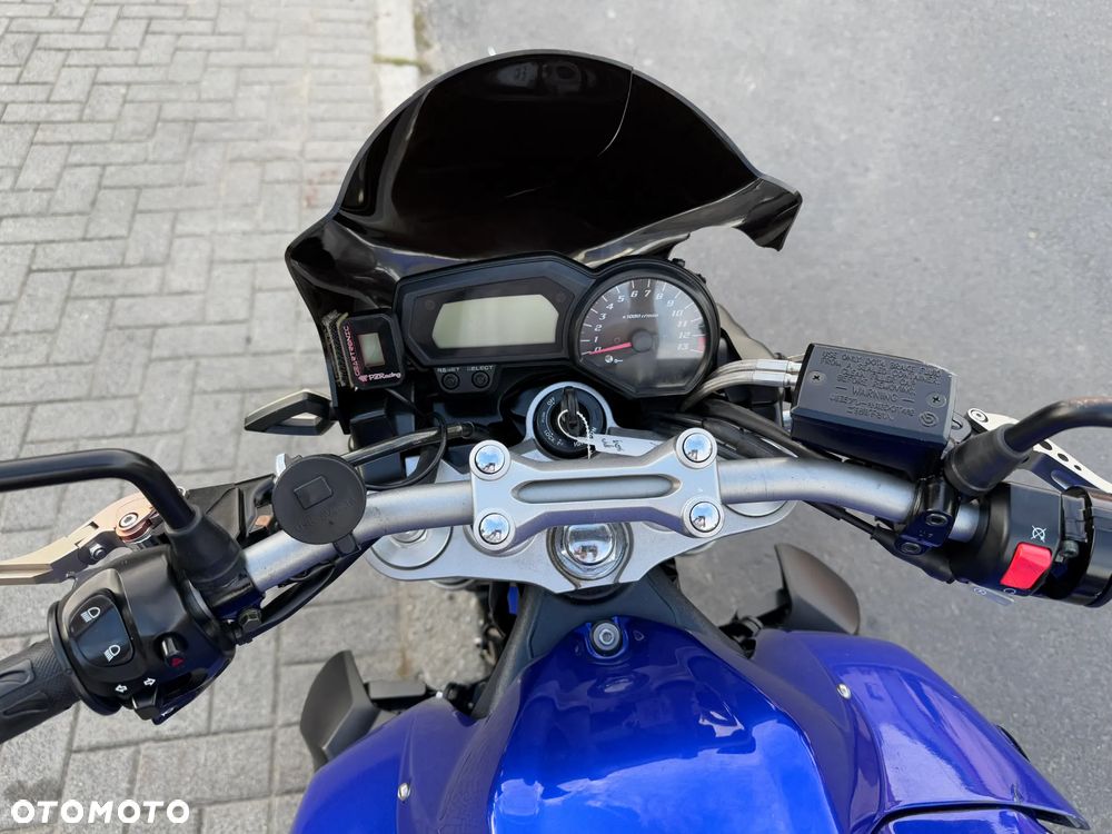Yamaha FZ - 10