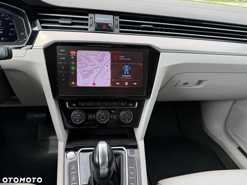 Volkswagen Passat 2.0 TSI 4Mot Elegance DSG - 9