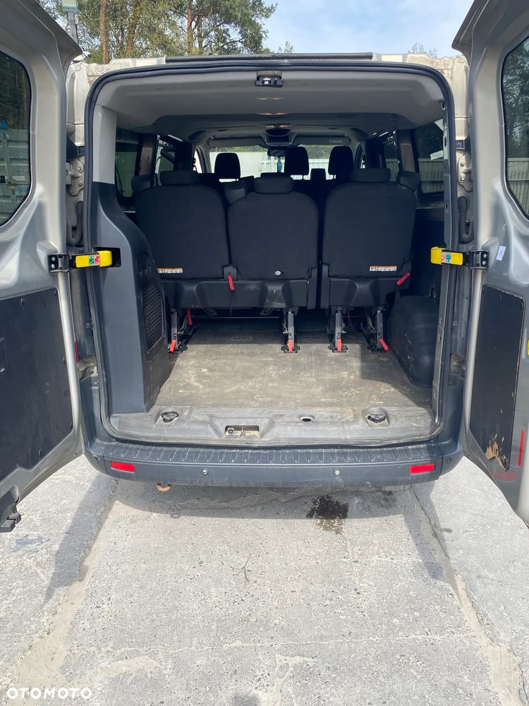 Ford Transit Custom 290 L2H1 Limited - 8
