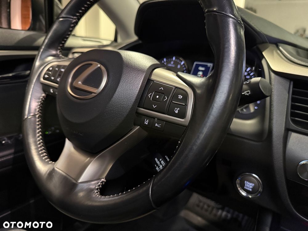 Lexus RX - 29
