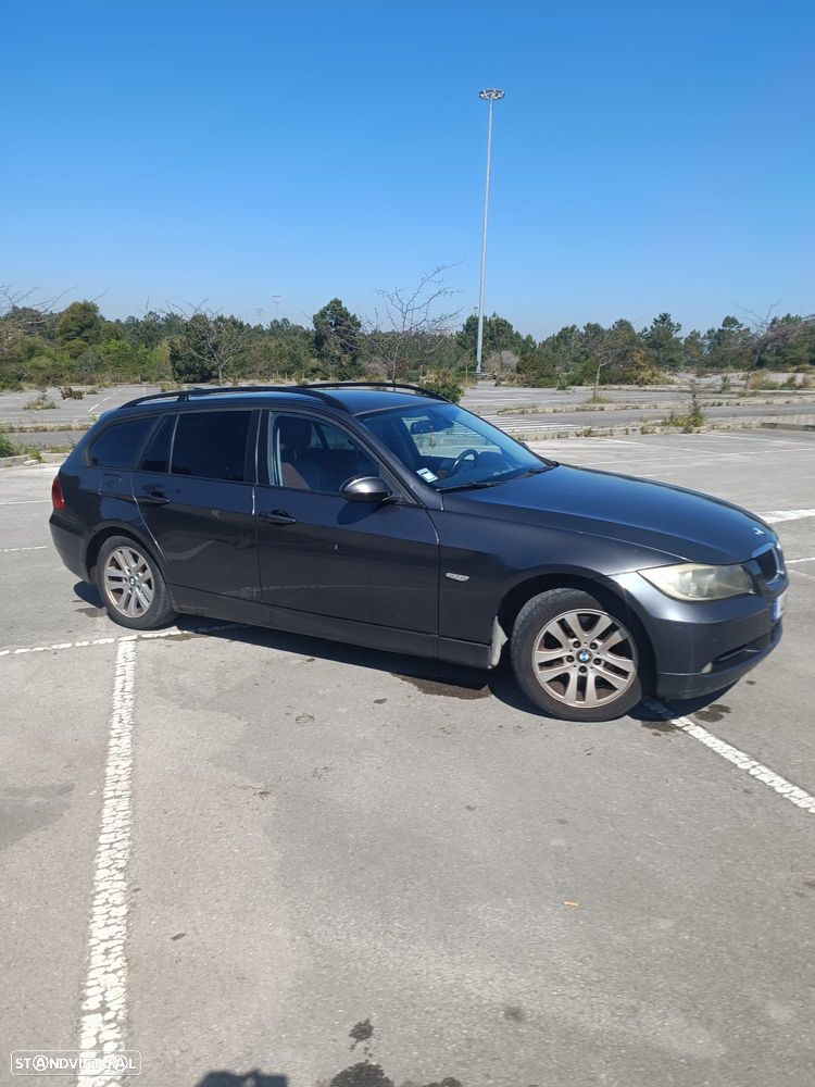 BMW 320 d - 2