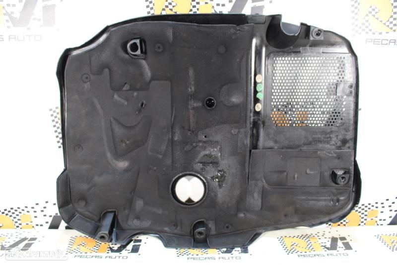 Tampa De Motor Mercedes-Benz C-Class (W204)  A6510101167 / A 651 010 1 - 8