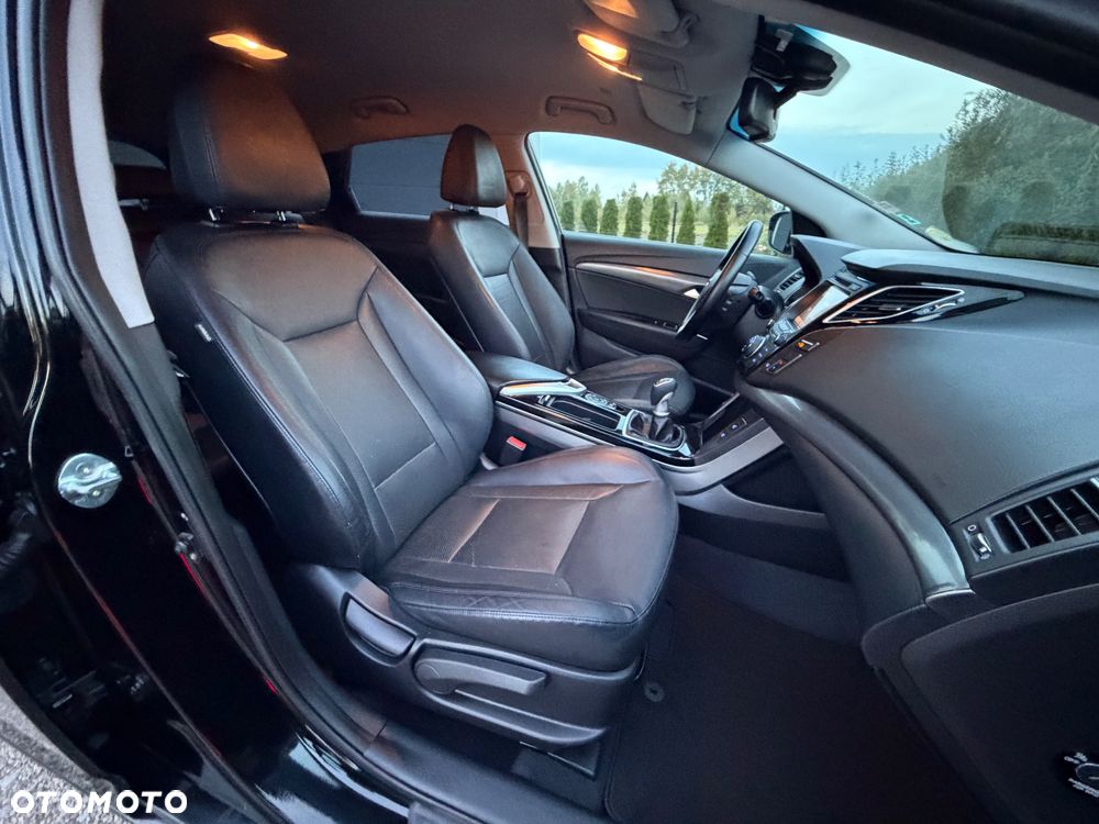 Hyundai i40 Kombi 1.7 CRDi Premium - 22