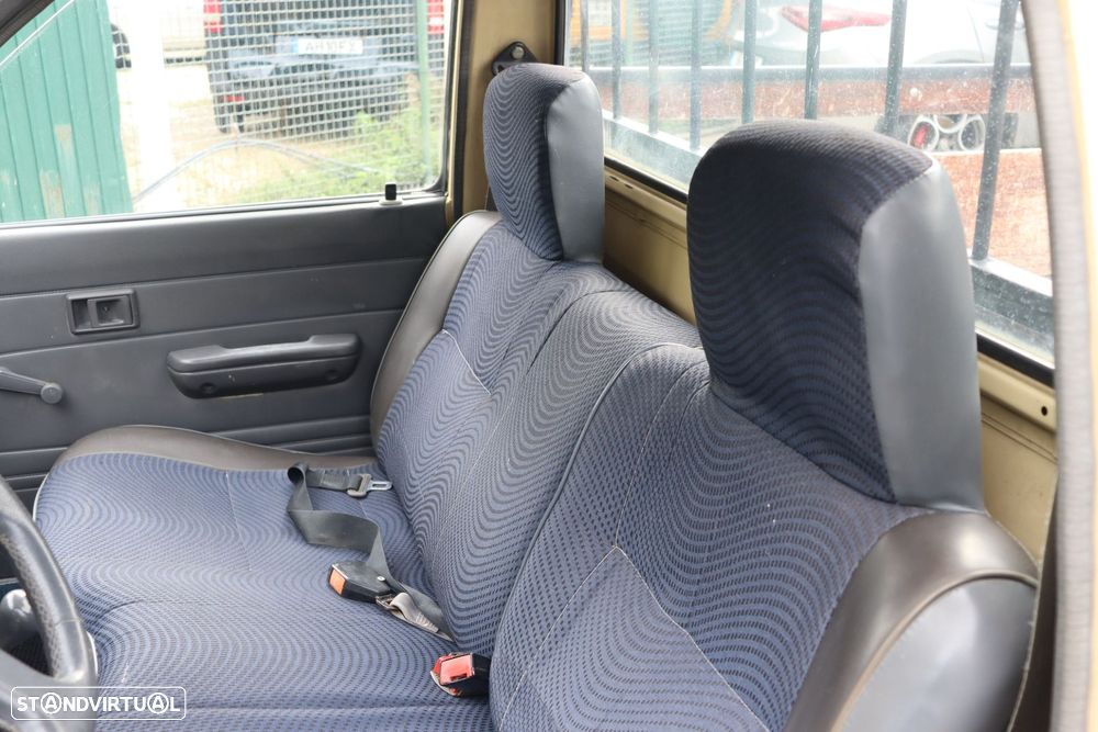 Toyota Hilux 2.4 D LN110L Cx Mad. C.E - 8