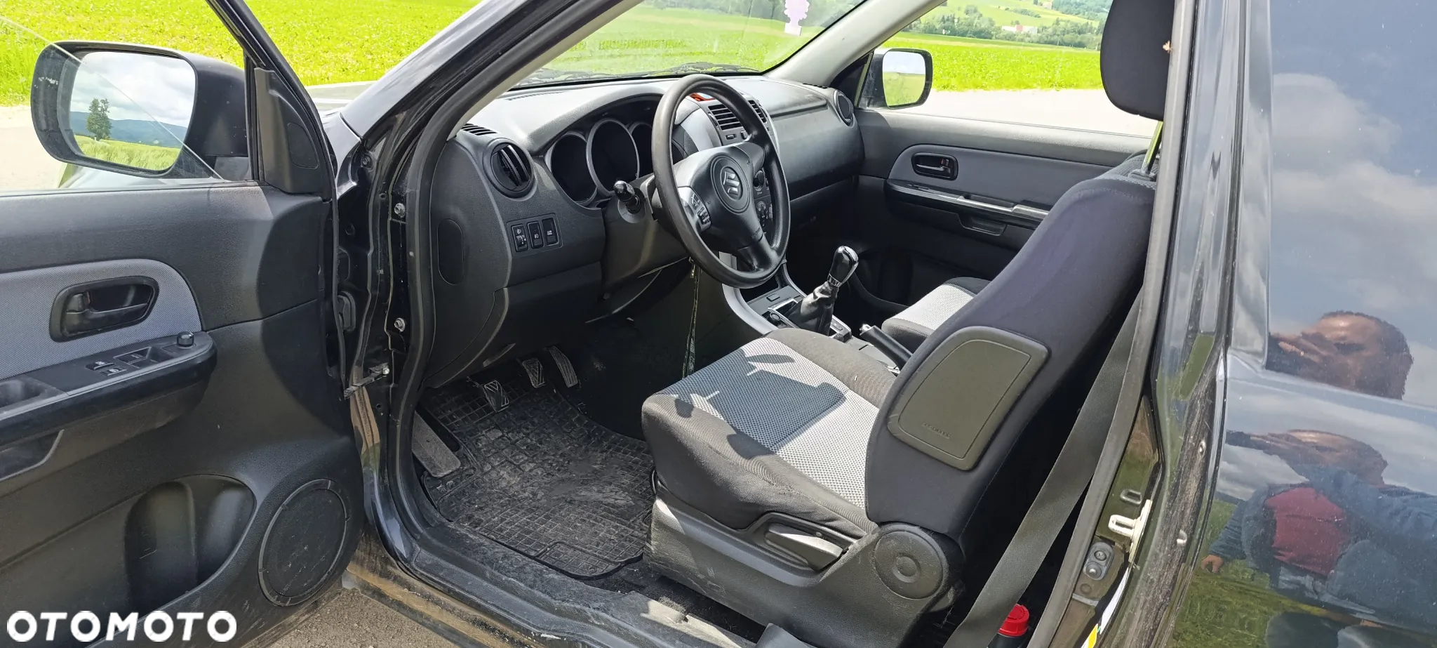Suzuki Grand Vitara 1.6 - 6