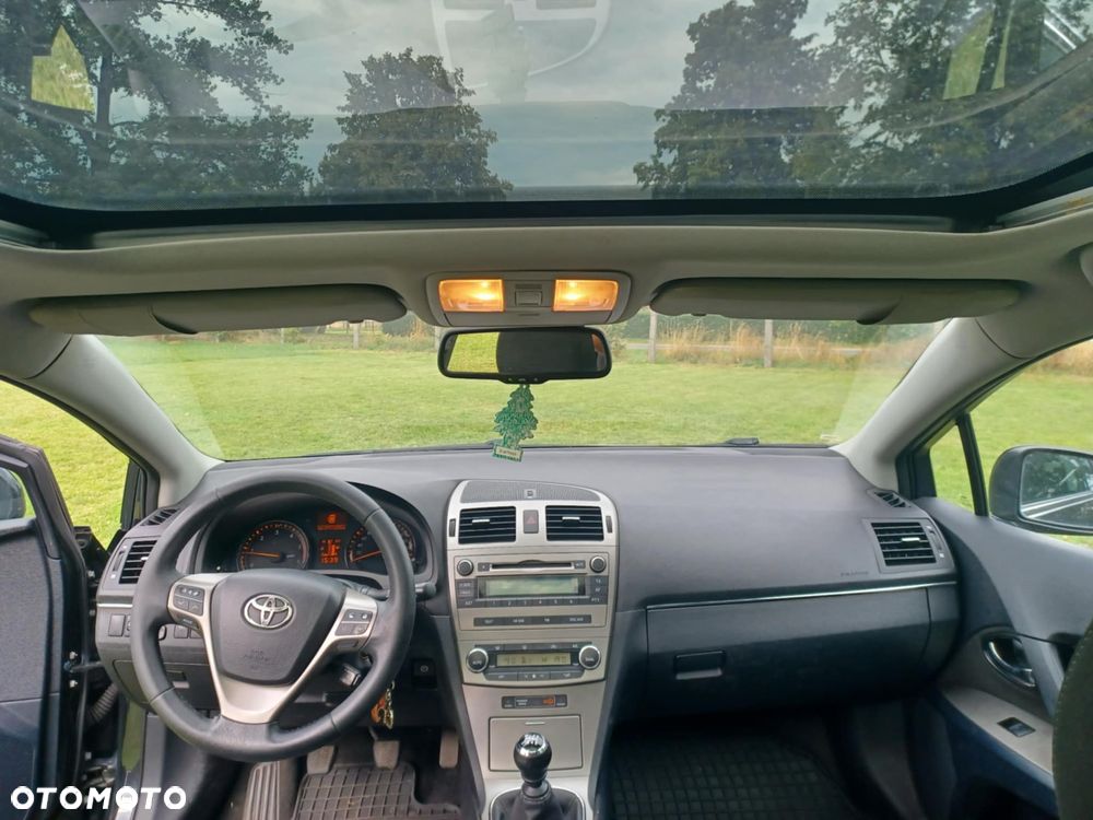 Toyota Avensis 2.0 D-4D Sol plus - 5