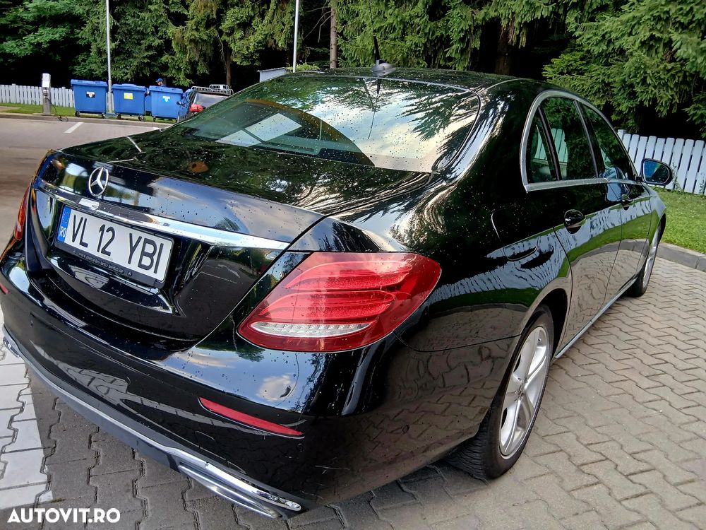 Mercedes-Benz E 220 d 4MATIC Aut. - 6