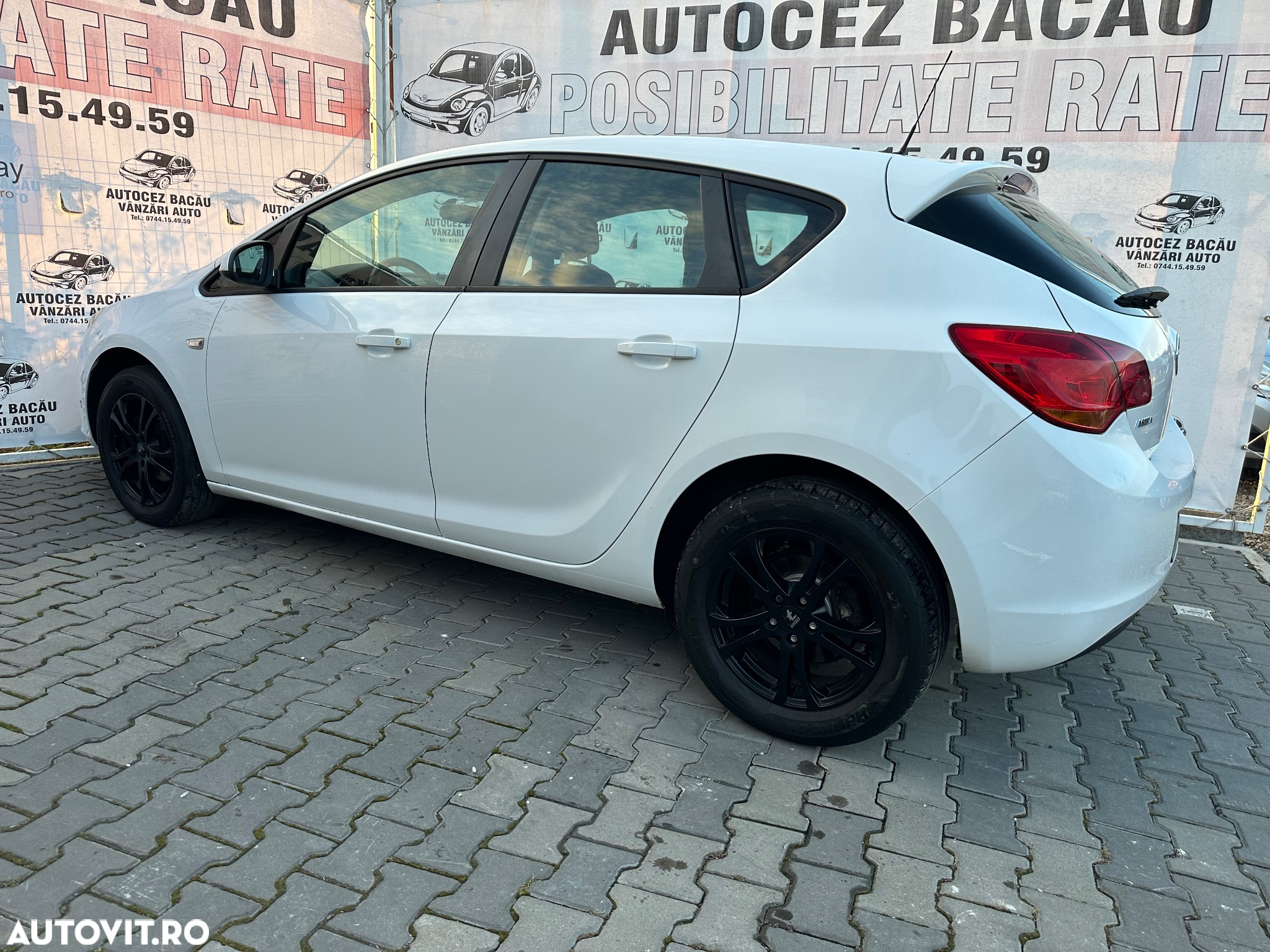 Opel Astra 1.4 ECOFLEX Selection - 4