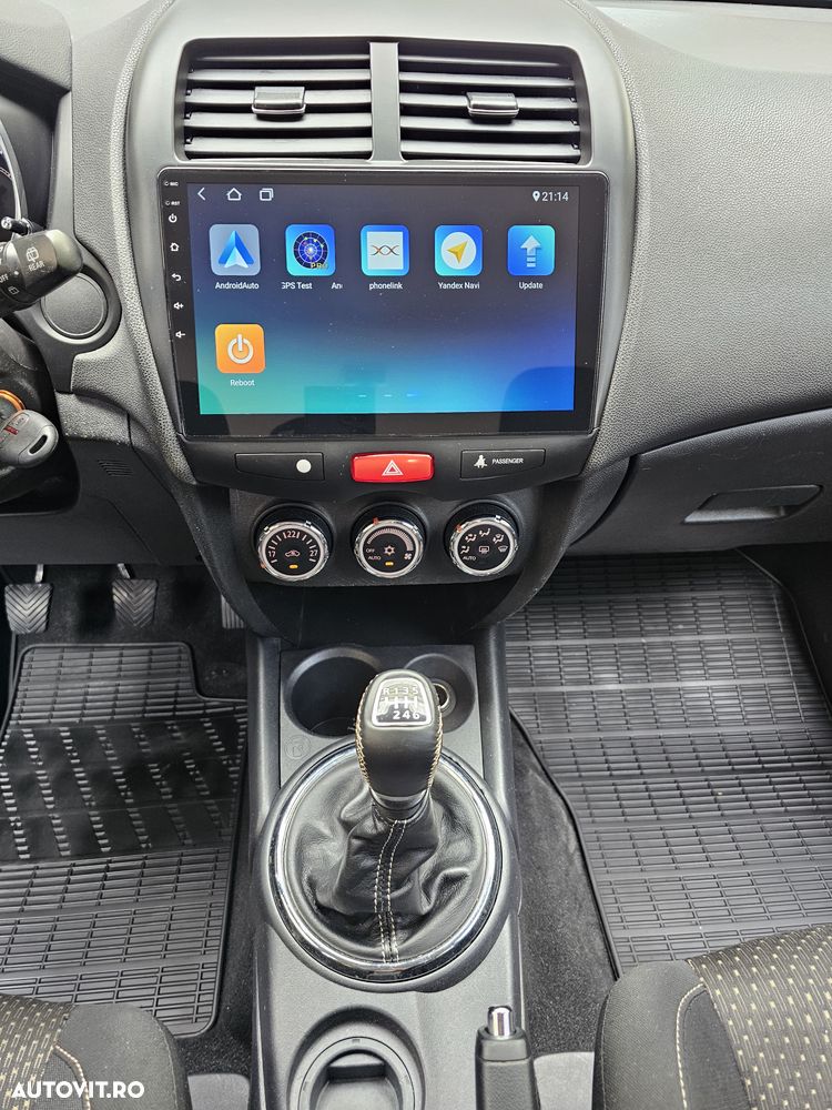 Mitsubishi ASX - 16