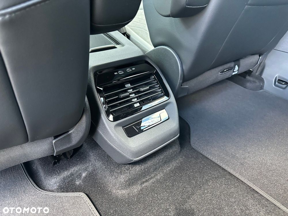 Volkswagen ID.4 52kWh Pure - 30