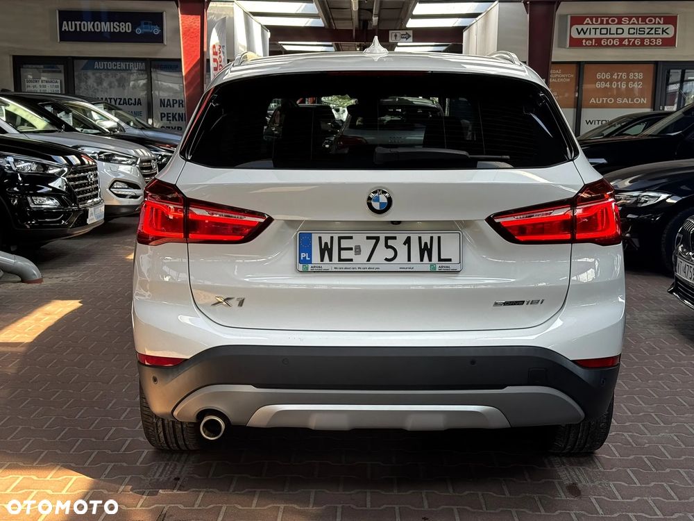 BMW X1 sDrive18i GPF xLine - 6