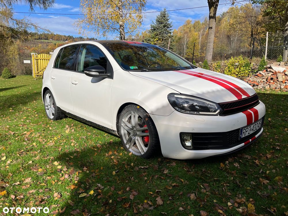 Volkswagen Golf 2.0 TDI 4Mot Comfortline - 2