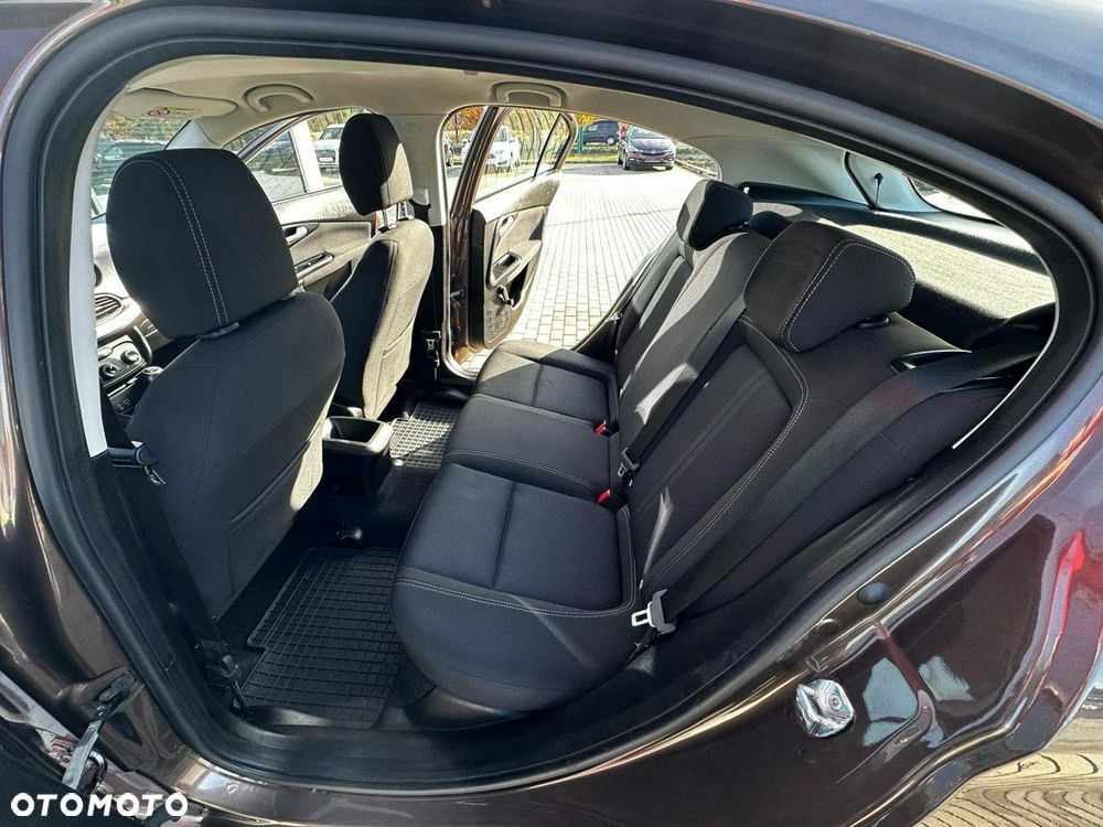 Fiat Tipo 1.4 16v Pop - 12