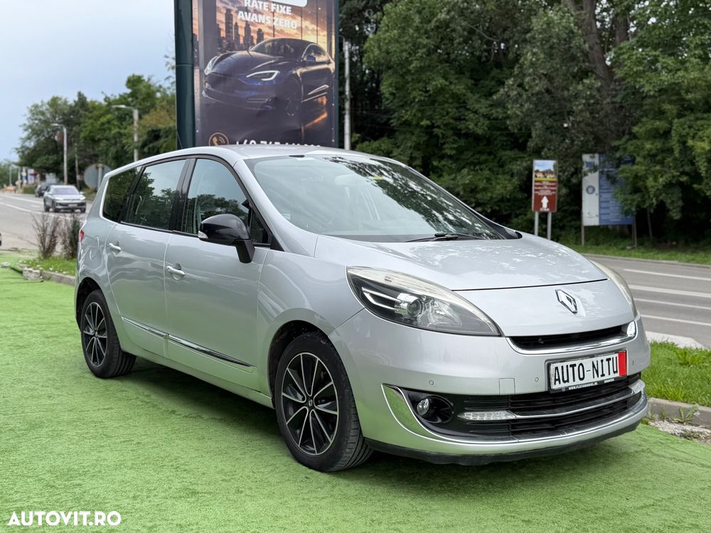 Renault Grand Scenic - 1