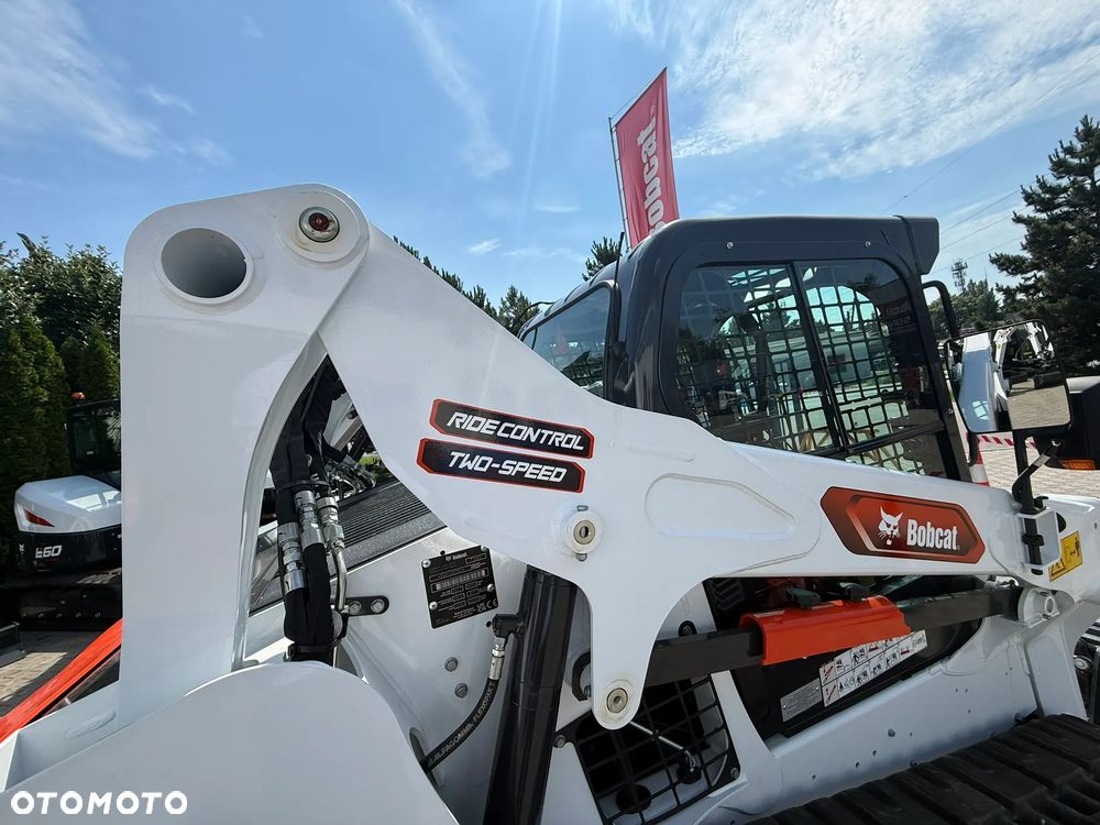 Bobcat T590 - 13