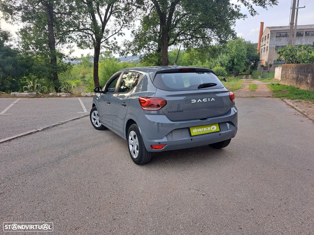 Dacia Sandero 1.0 SCe Essential - 29