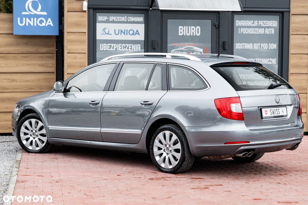 Skoda Superb 3.6 V6 4x4 DSG Elegance - 10