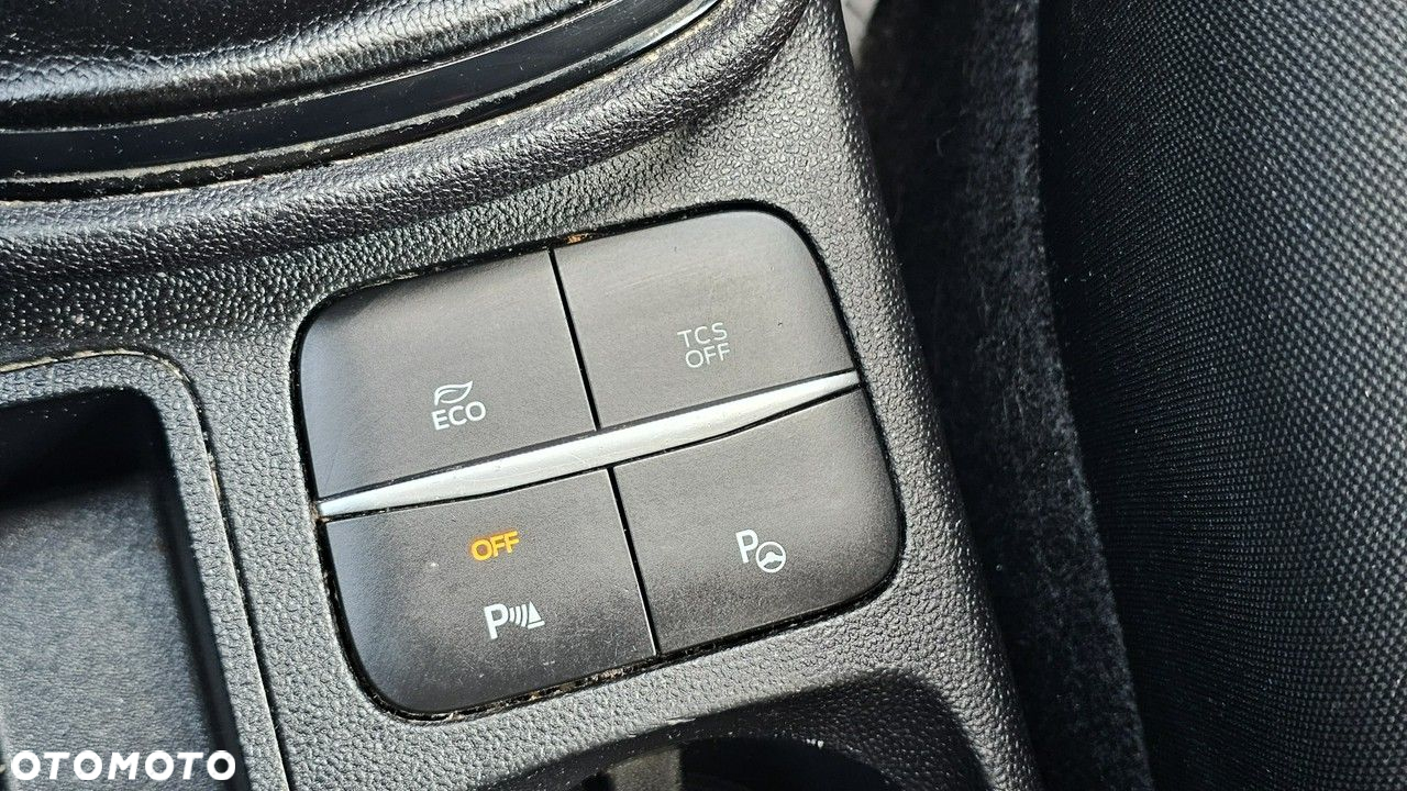 Ford Fiesta - 12