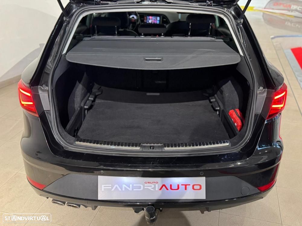 SEAT Leon ST 2.0 TDI DPF DSG FR - 17