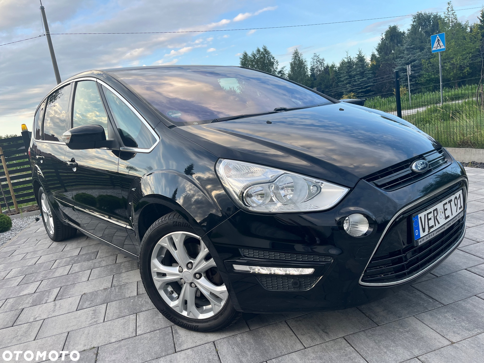 Ford S-Max 2.0 TDCi DPF Titanium - 4