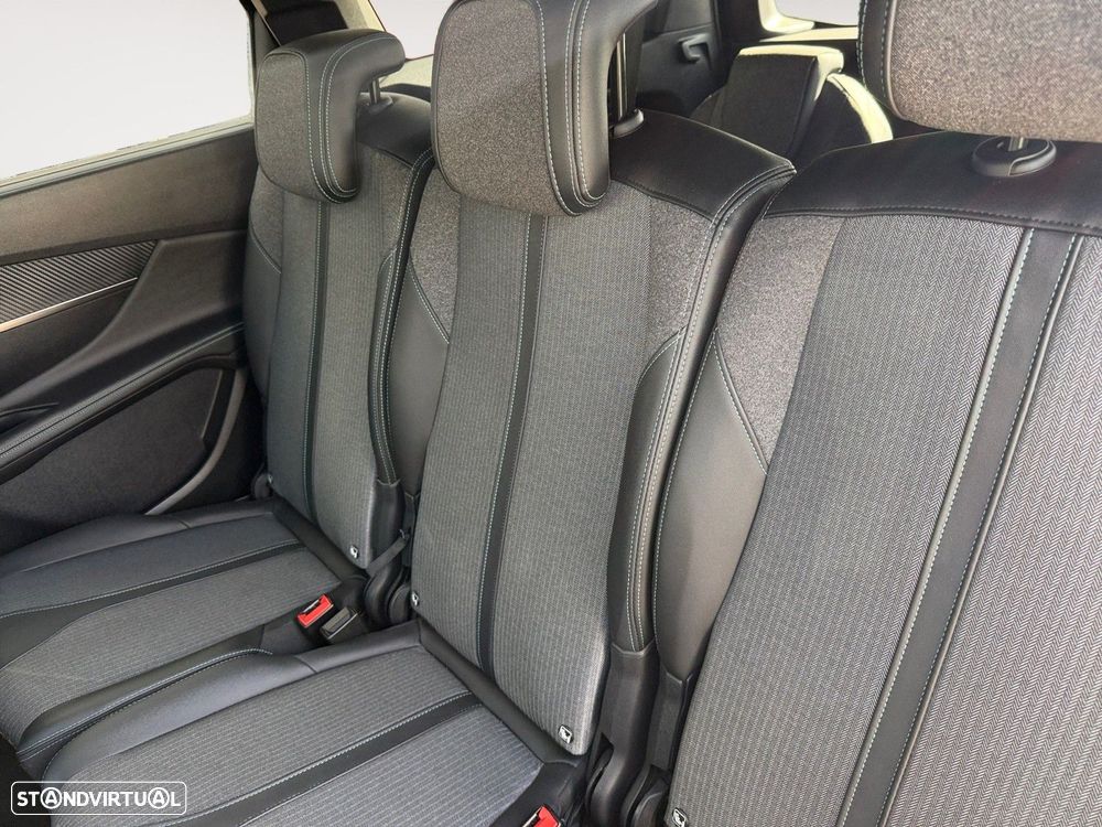 Peugeot 5008 1.5 BlueHDi Allure Pack EAT8 - 13