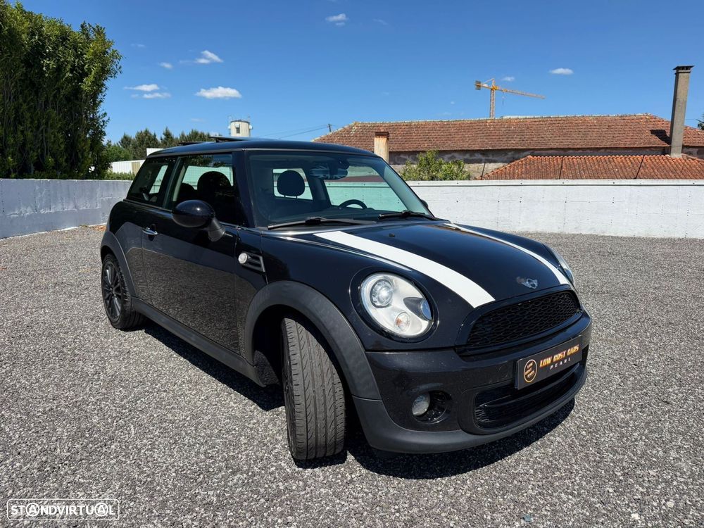MINI 3 Portas Cooper D - 3