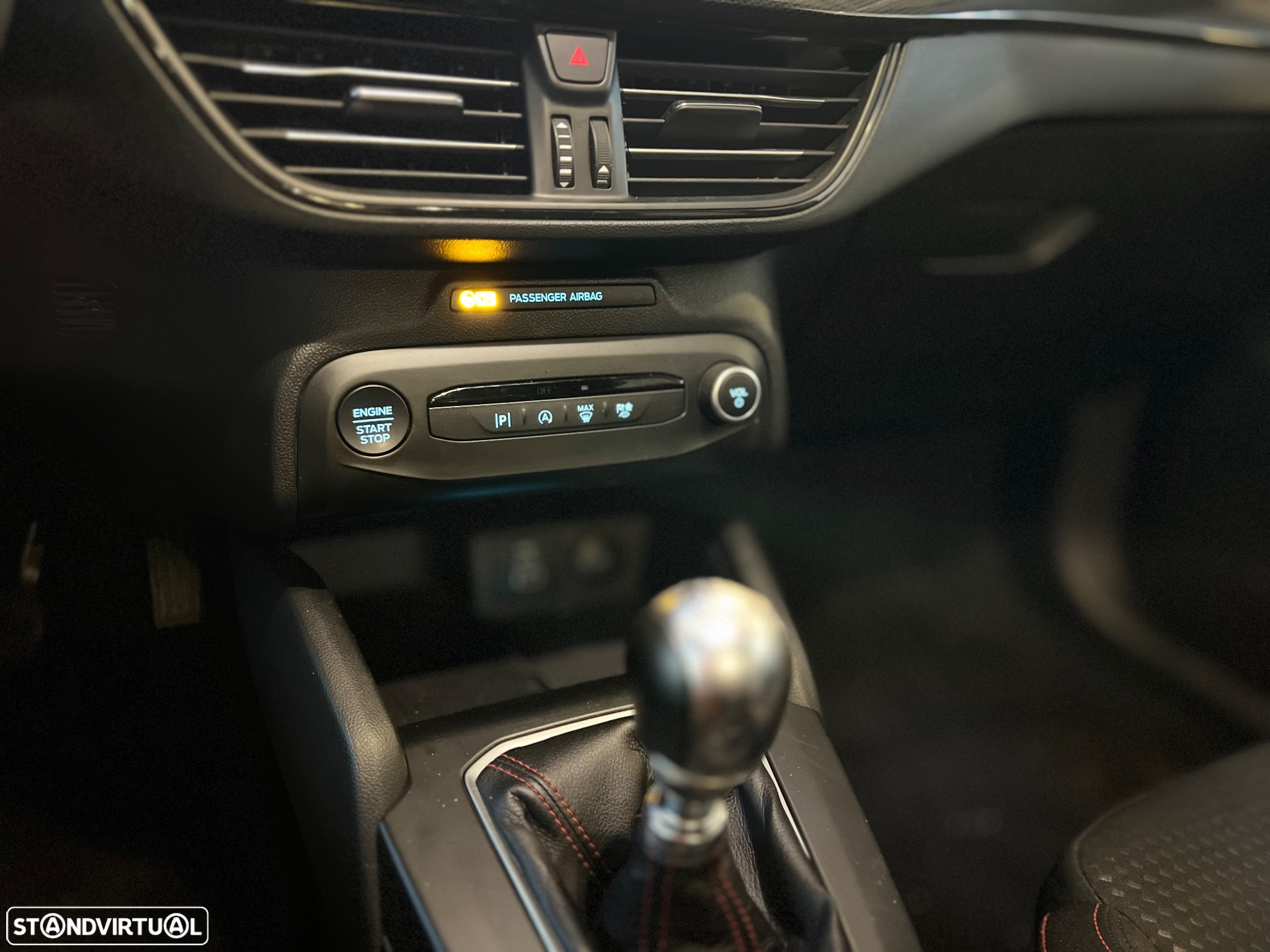 Ford Focus SW 1.0 EcoBoost MHEV ST-Line X - 10