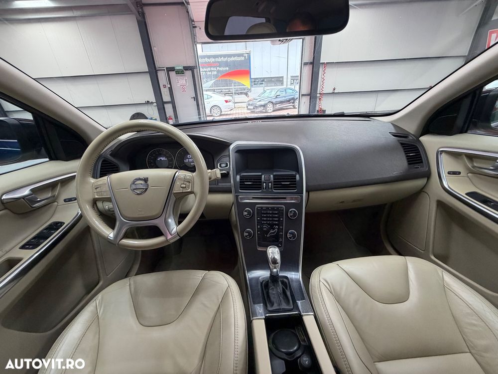 Volvo XC 60 D3 AWD Aut. Ocean Race - 14
