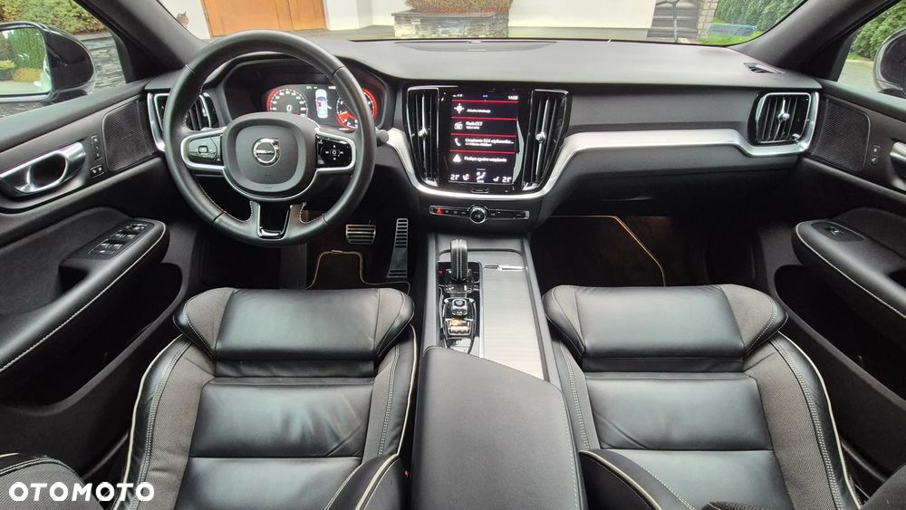 Volvo S60 B4 B R-Design - 31