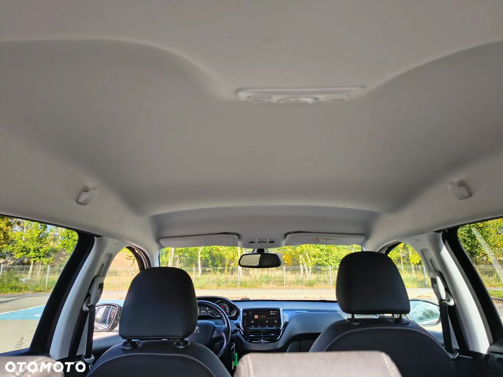 Peugeot 2008 PureTech 110 Stop&Start EAT6 Allure - 18