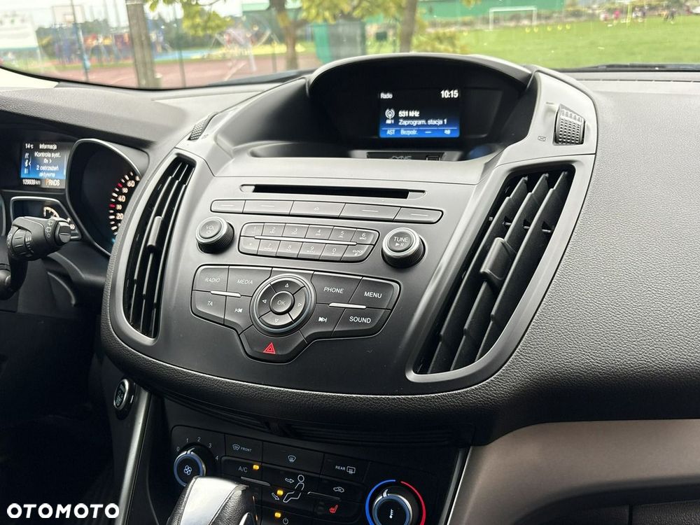 Ford Kuga 1.5 EcoBoost 2x4 Cool & Connect - 16