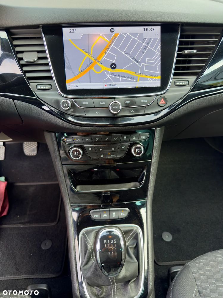 Opel Astra 1.4 Turbo Dynamic - 18