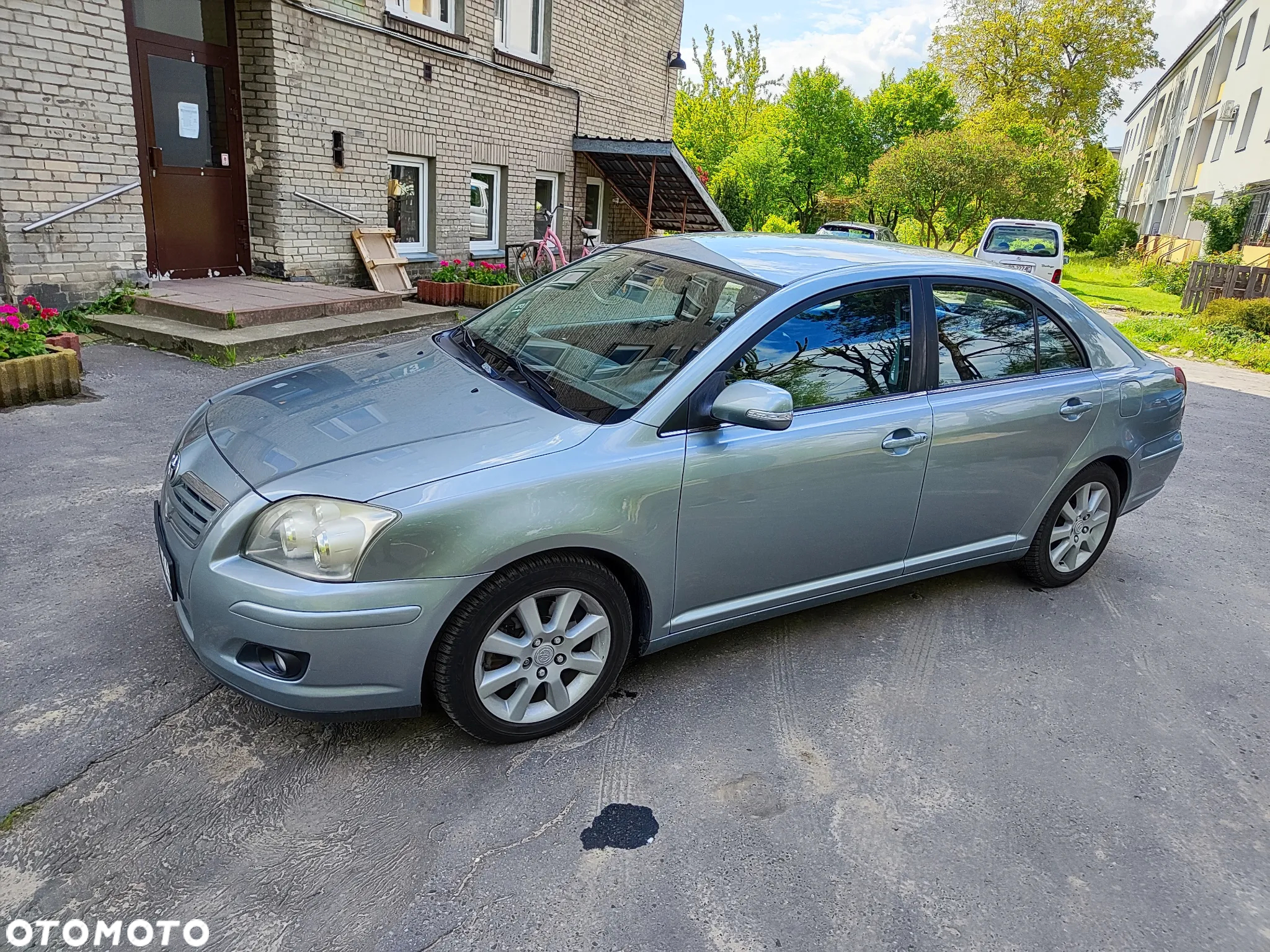 Toyota Avensis 2.2 D-4D Executive - 13