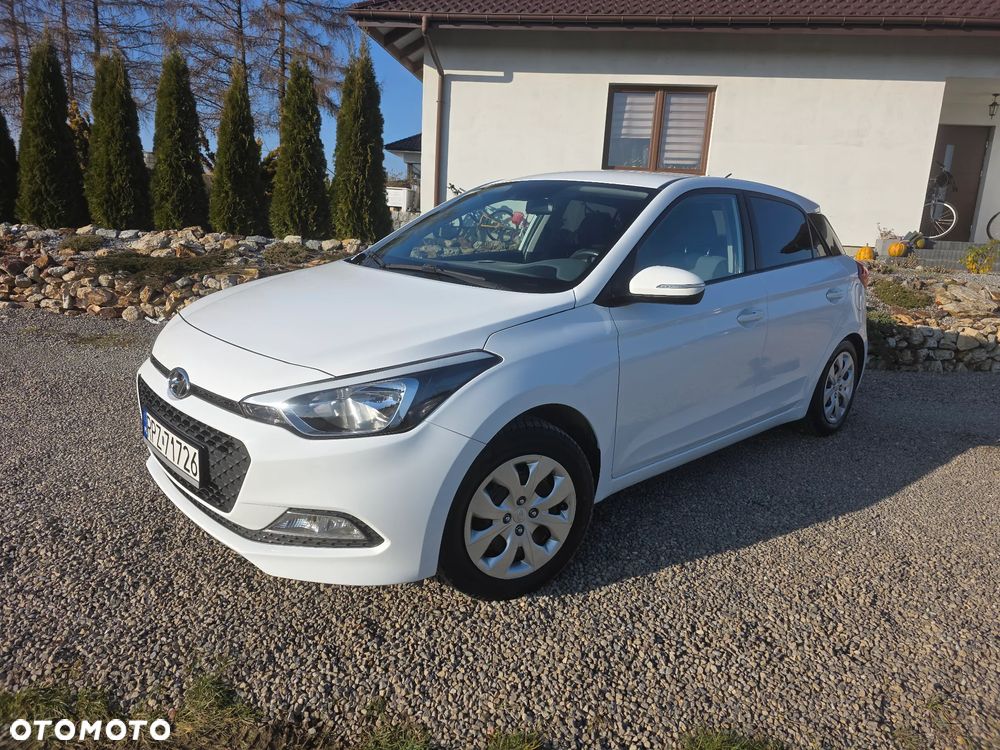 Hyundai i20 - 3