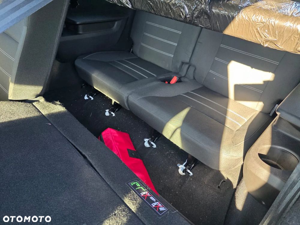 Dacia Jogger 1.6 Full Hybrid 140 Extreme MMT 7os - 11