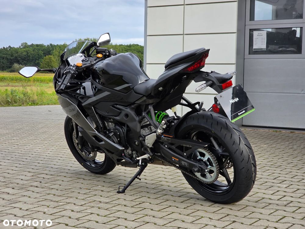 Kawasaki Ninja - 12