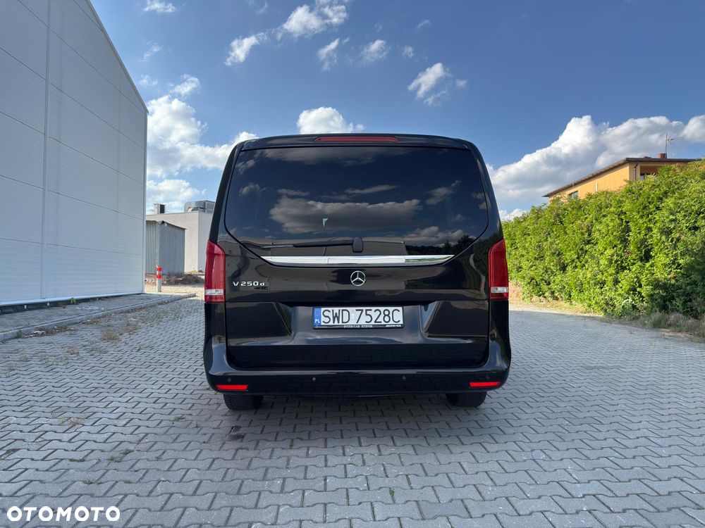Mercedes-Benz Klasa V 250 (BlueTEC) d lang 7G-TRONIC - 8