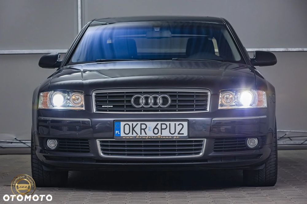 Audi A8 4.2 Quattro - 17