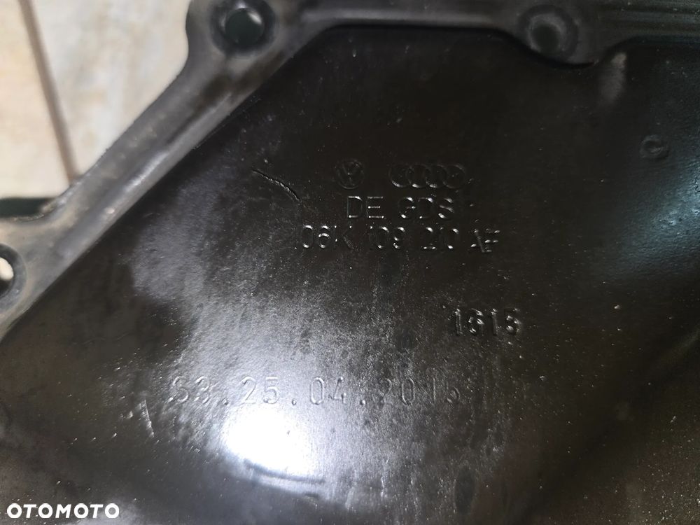 OSŁONA ROZRZĄDU 1,8 2,0 TFSI 06K109210AF - 4